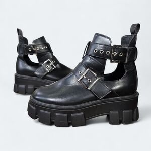 Truffle Collection Black Chunky Ankle Boots Size 37 Grunge Biker